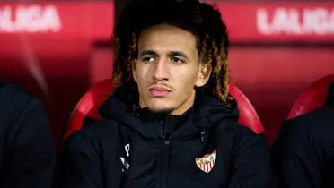 Manchester United former midfielder Hannibal Mejbri would be living hard days in Sevilla FC. 