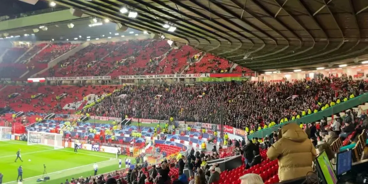 Manchester United players were verbally attacked by Bayern Munchen fans 