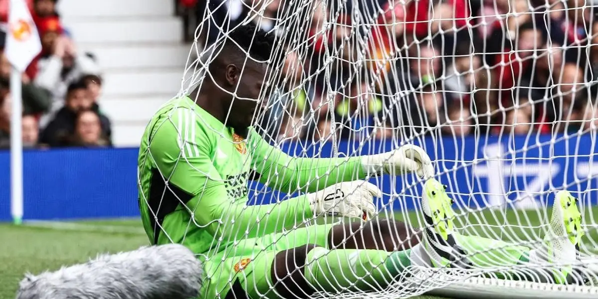 The Cameroonian goalkeeper kept a clean sheet during United's visit to Goodison Park.