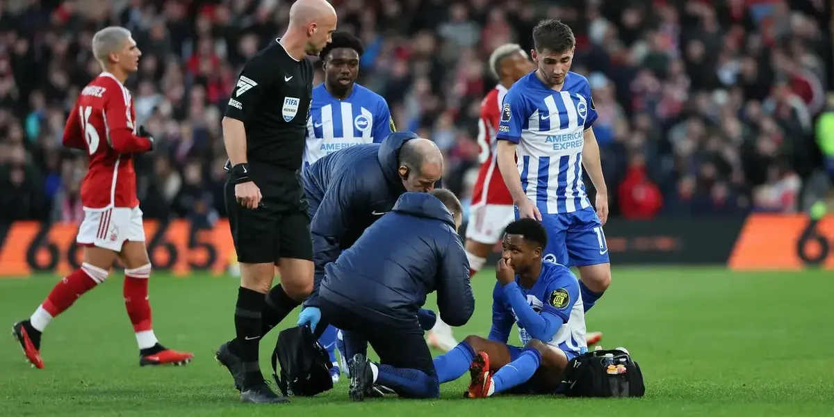 The Spanish international, who was injured in the team from the south of England's last Premier League match, will be out for a long time.